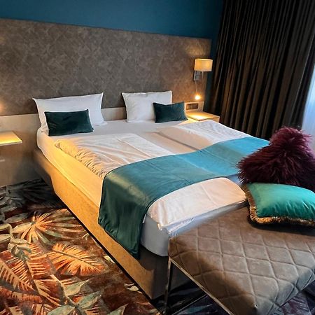 Appartementhotel Cura Bad Fuessing Exteriör bild
