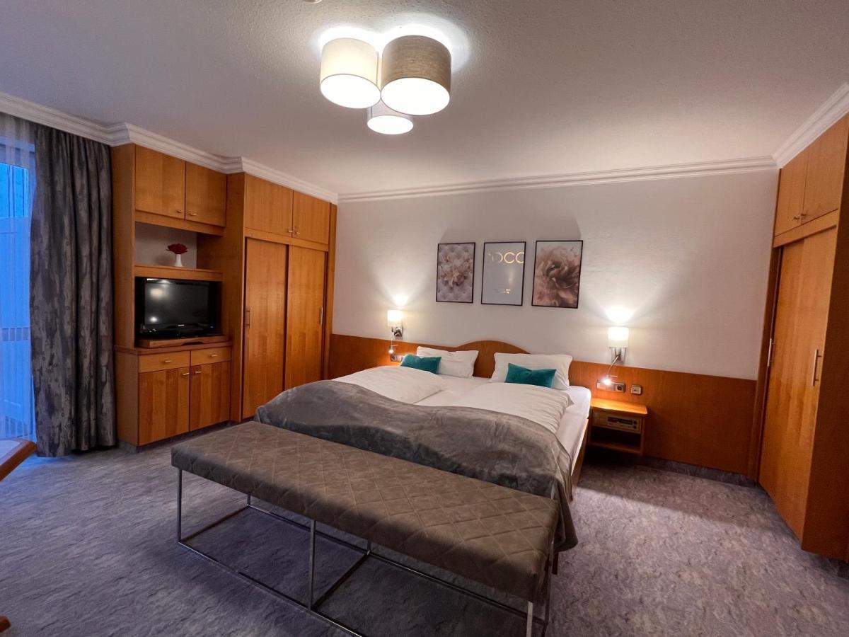 Appartementhotel Cura Bad Fuessing Exteriör bild