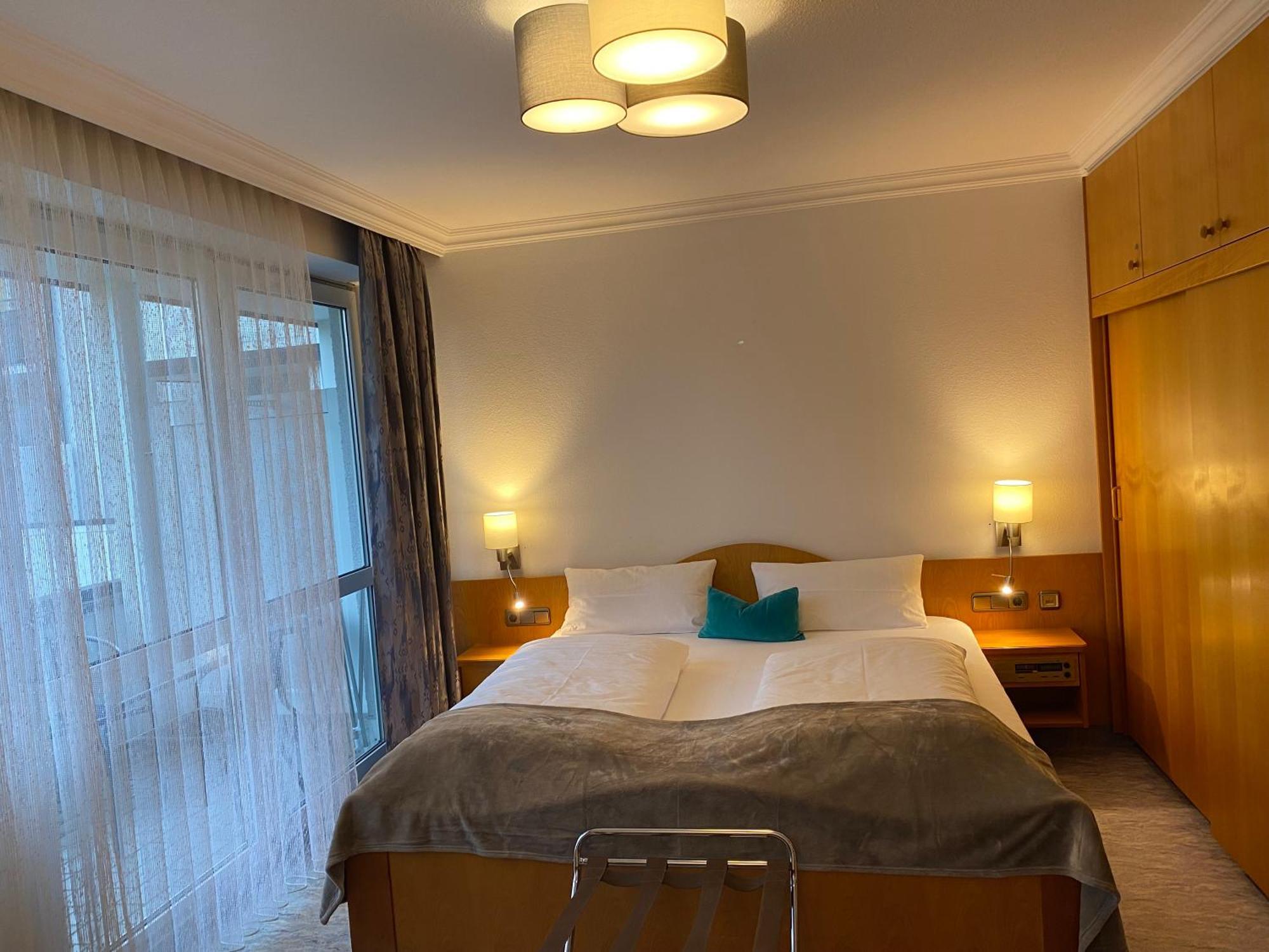 Appartementhotel Cura Bad Fuessing Rum bild
