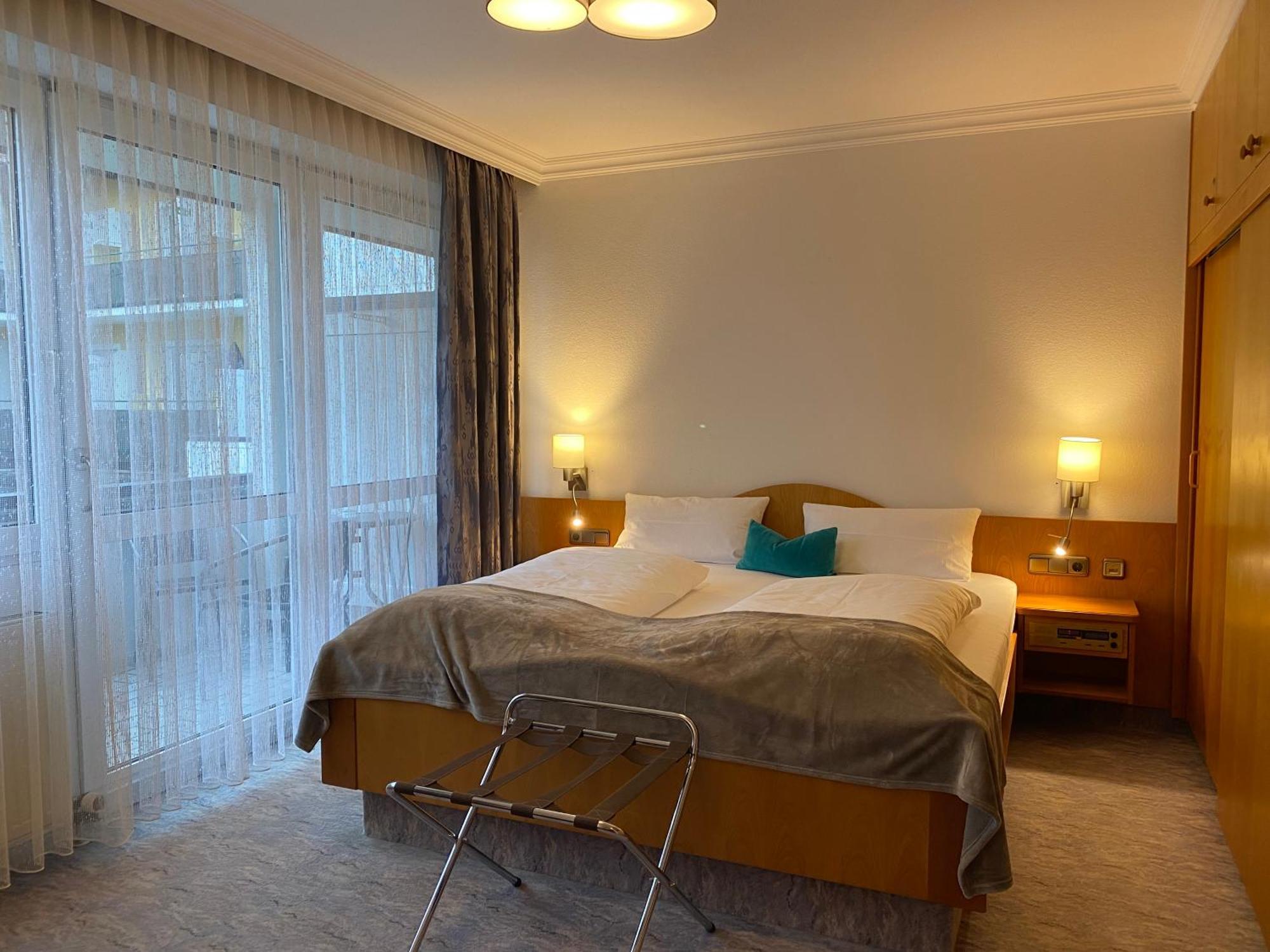 Appartementhotel Cura Bad Fuessing Rum bild