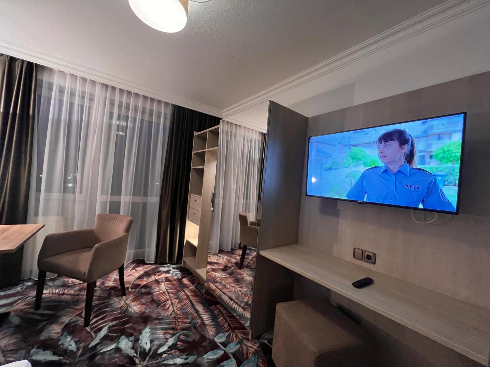 Appartementhotel Cura Bad Fuessing Exteriör bild