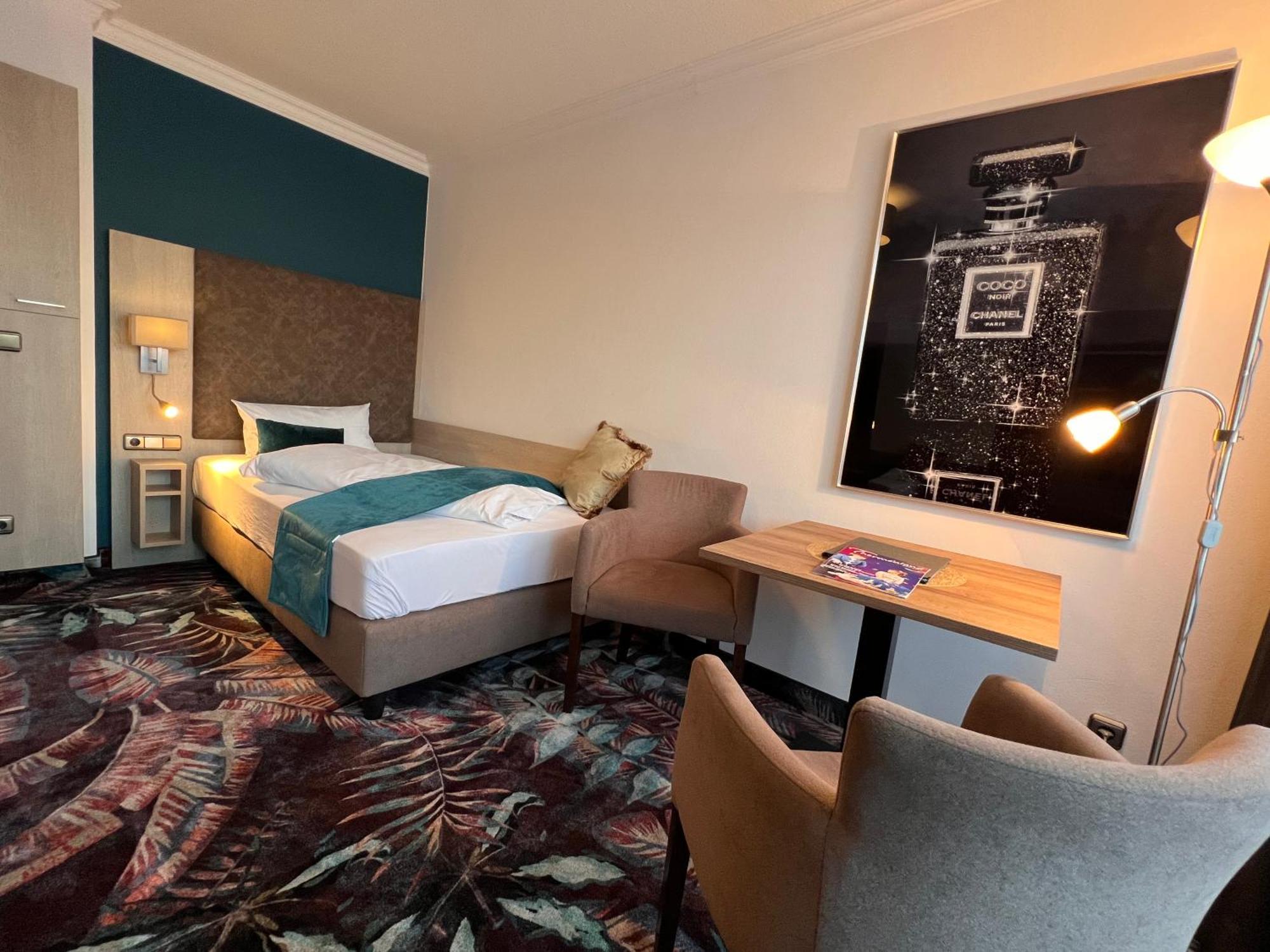 Appartementhotel Cura Bad Fuessing Exteriör bild
